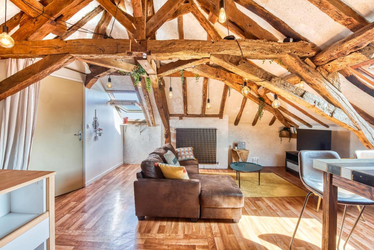 Sous Les Toits Vue Loire Apartment Bouchemaine Exterior photo